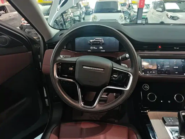 Land Rover Range Rover Evoque — Фото автомобиля 10