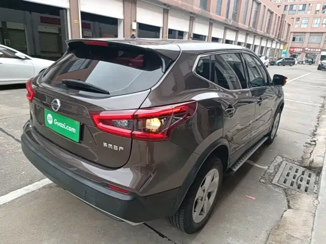 Nissan Qashqai — Фото автомобиля 6