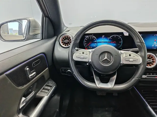 Mercedes-Benz EQA — Фото автомобиля 9