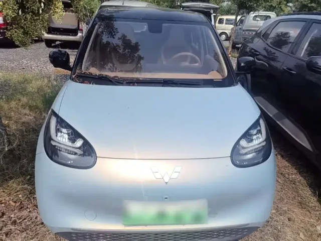 Фотография автомобиля — Wuling Bingo