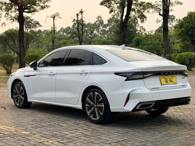Chery Arrizo 8 — Фото автомобиля 17