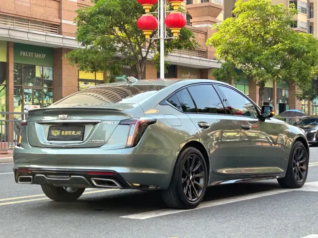 Cadillac CT5 — Фото автомобиля 6