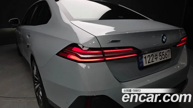 BMW 5-Series 5 серия (G60) 530i xDrive M Sport — Фото автомобиля 19