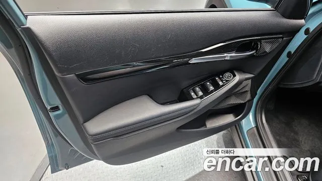 Kia Seltos Бензин 1.6 турбо 2WD — Фото автомобиля 24
