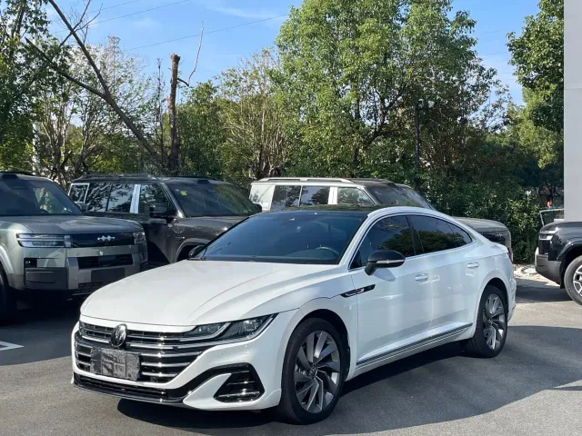 Фотография автомобиля — Volkswagen CC