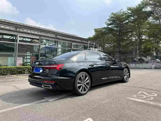 Audi A6L — Фото автомобиля 5