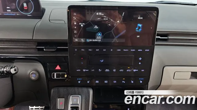 Hyundai Staria Staria — Фото автомобиля 12