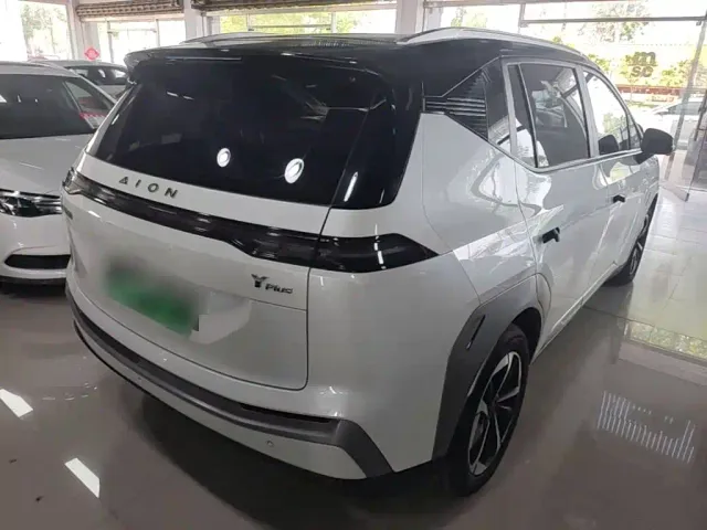 GAC Aion Y — Фото автомобиля 6