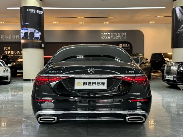 Mercedes-Benz Maybach S-Class — Фото автомобиля 22