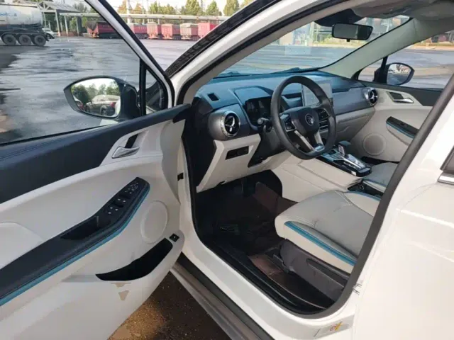 BYD Yuan Pro — Фото автомобиля 15