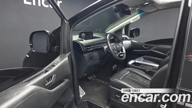 Hyundai Staria Staria L3.5 Lounge 9 мест — Фото автомобиля 10