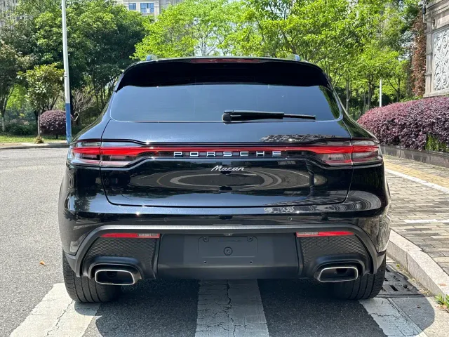 Porsche Macan — Фото автомобиля 14