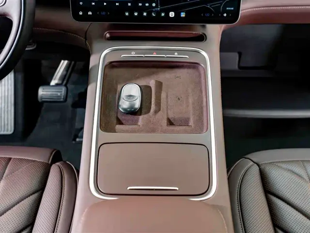 Nio EC6 — Фото автомобиля 14