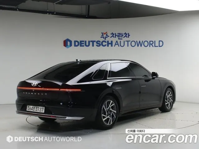Hyundai Grandeur Grandeur (GN7) 3.5 Бензин 2WD — Фото автомобиля 4