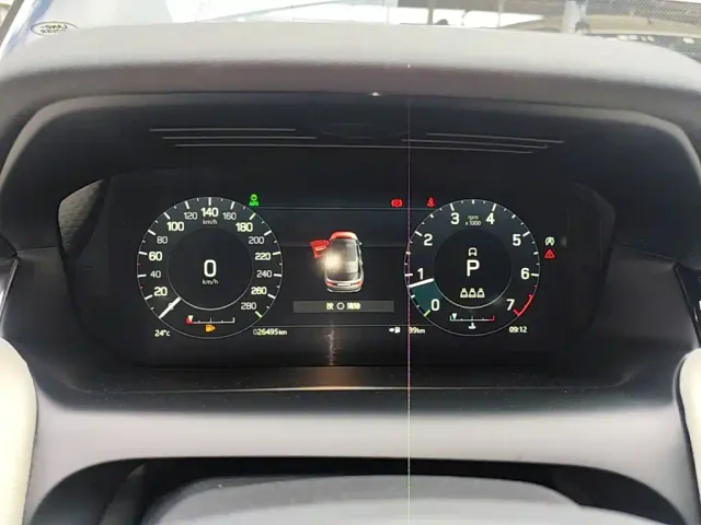Land Rover Discovery Sport — Фото автомобиля 11