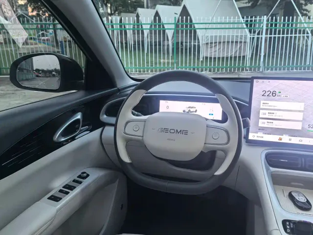 Geely Starry Wish — Фото автомобиля 15