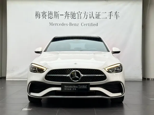 Mercedes-Benz C-Class — Фото автомобиля 3