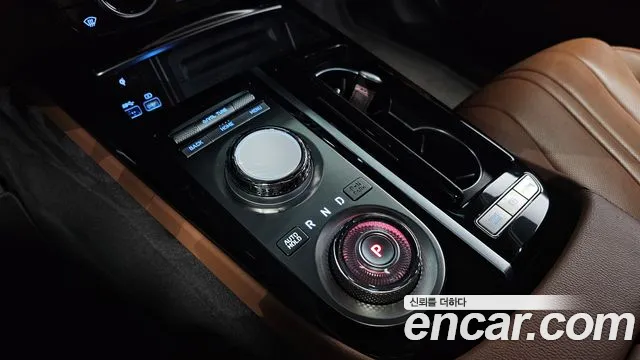 Genesis G80 RG3 — Фото автомобиля 12