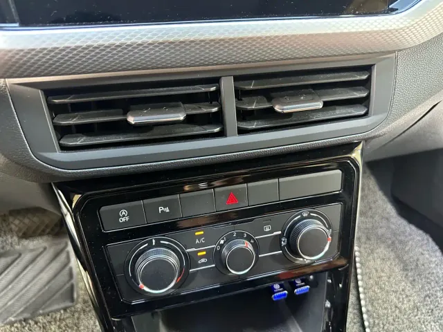 Volkswagen Tanying 2021 1.5L Automatic 30th Anniversary Edition — Фото автомобиля 16