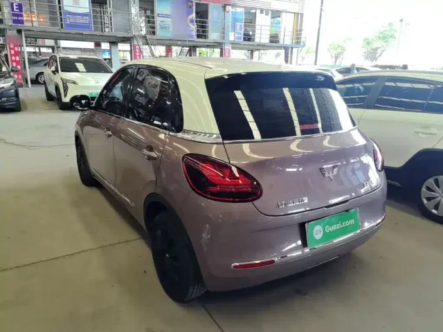 Wuling Bingo — Фото автомобиля 4