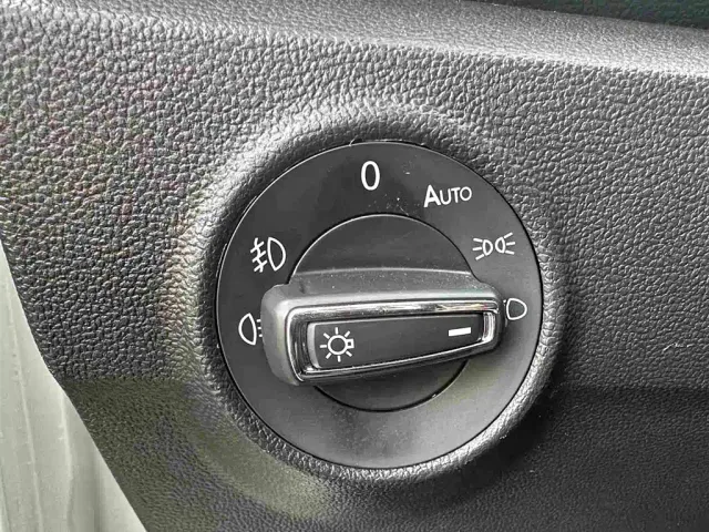 Volkswagen Volkswagen T-ROC 2021 Facelift 280TSI DSG 2WD Comfort Smart Connect Edition — Фото автомобиля 13
