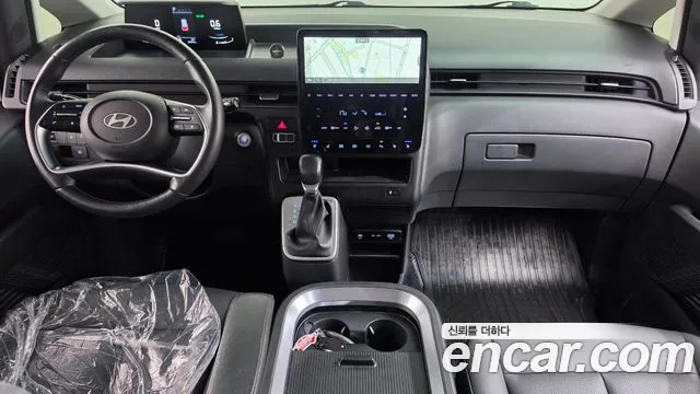 Hyundai Staria — Фото автомобиля 9