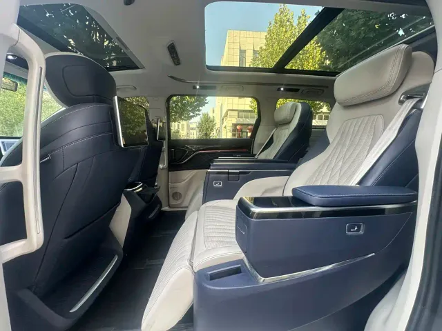 Maxus G90 — Фото автомобиля 16