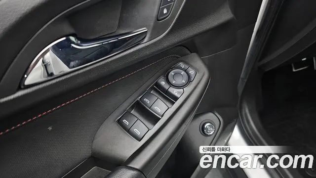 ChevroletGMDaewoo Trailblazer Trailblazer 1.3 турбо 4WD — Фото автомобиля 26