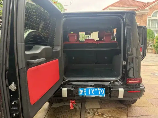 Mercedes-Benz G-Class — Фото автомобиля 5