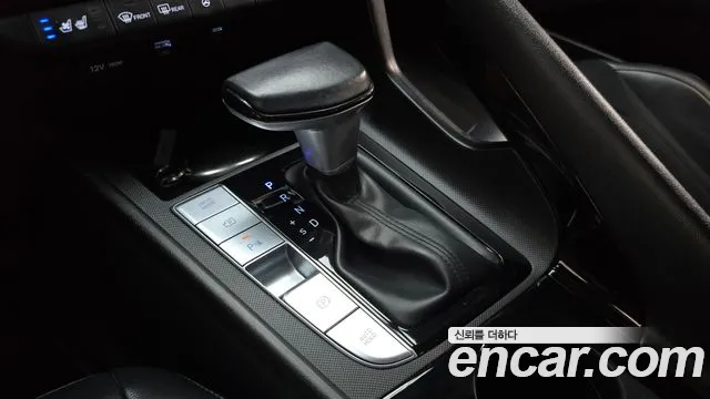Hyundai Avante CN7 — Фото автомобиля 9