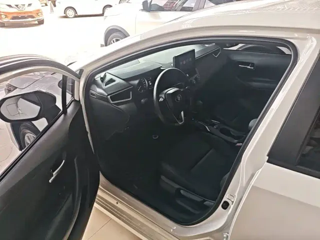 Toyota Corolla — Фото автомобиля 15