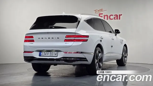Genesis GV80 — Фото автомобиля 2