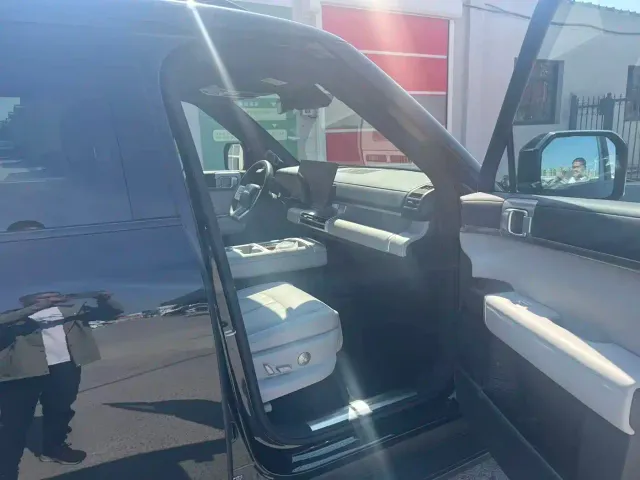 BYD FangChengBao Titanium 7 — Фото автомобиля 6