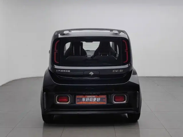 Baojun KiWi EV — Фото автомобиля 4