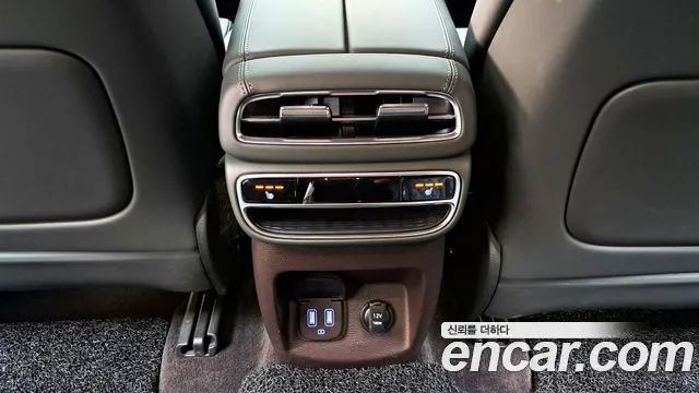 Genesis GV80 2.5T Бензин AWD — Фото автомобиля 30