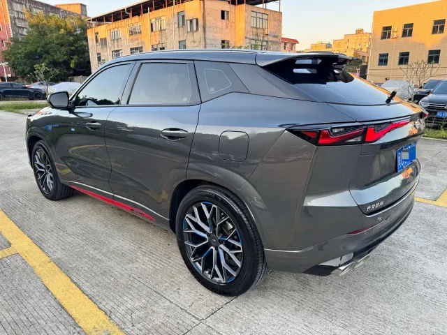 Changan Z6 — Фото автомобиля 5