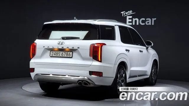 Hyundai Palisade Palisade Дизель 2.2 2WD — Фото автомобиля 2