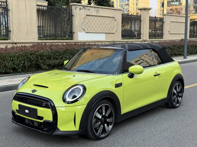 Фотография автомобиля — MINI Hatch