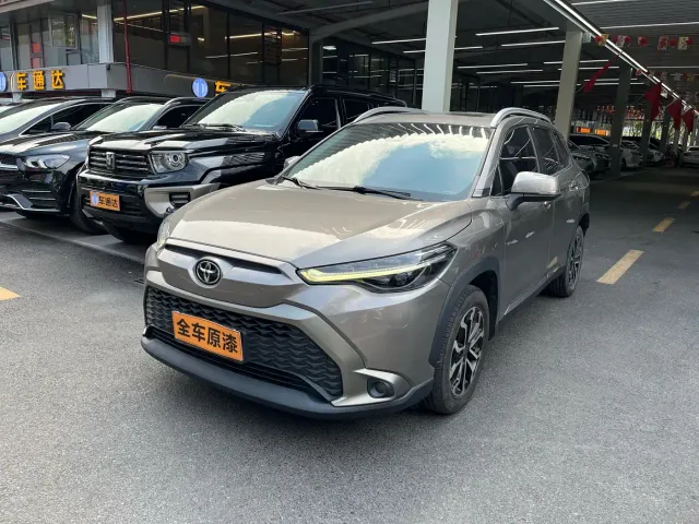 Toyota Frontlander — Фото автомобиля 2