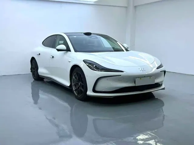 IM Motors L6 — Фото автомобиля 3