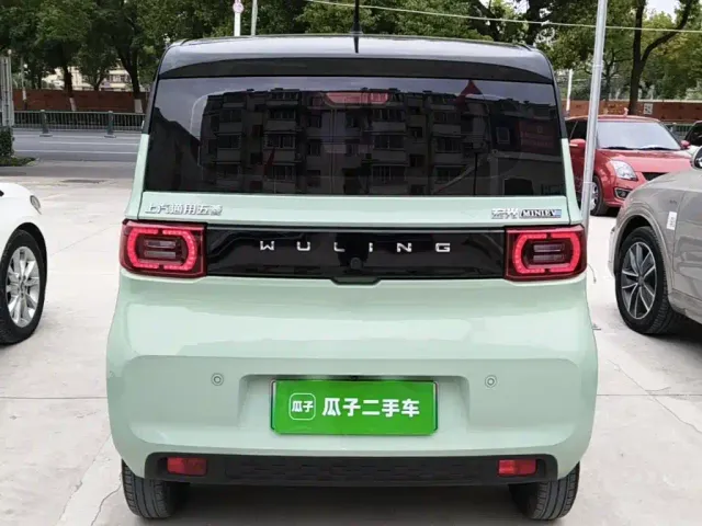 Wuling Hongguang Mini EV — Фото автомобиля 5