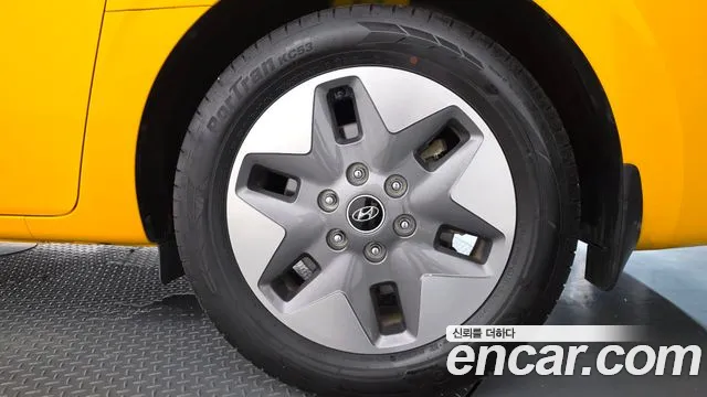 Hyundai Staria Staria — Фото автомобиля 19
