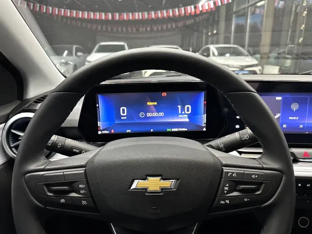 Chevrolet Monza — Фото автомобиля 18