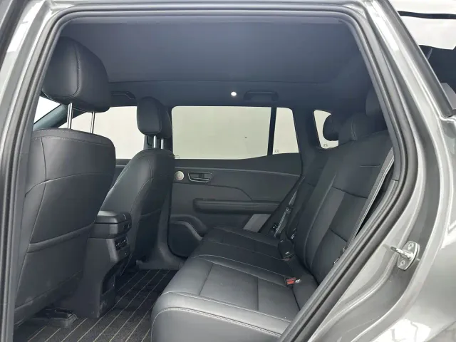 Toyota BoZhi 3X — Фото автомобиля 6