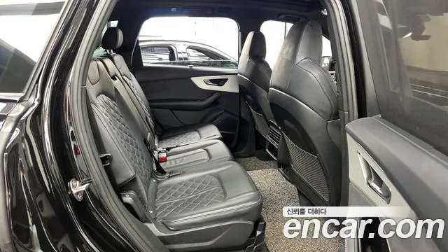 Audi Q7 55 TFSI quattro Premium — Фото автомобиля 12