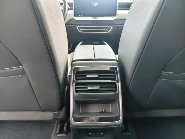 Volkswagen ID.7 Vizzion — Фото автомобиля 10