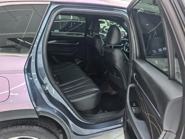 Geely Xingyue L — Фото автомобиля 14