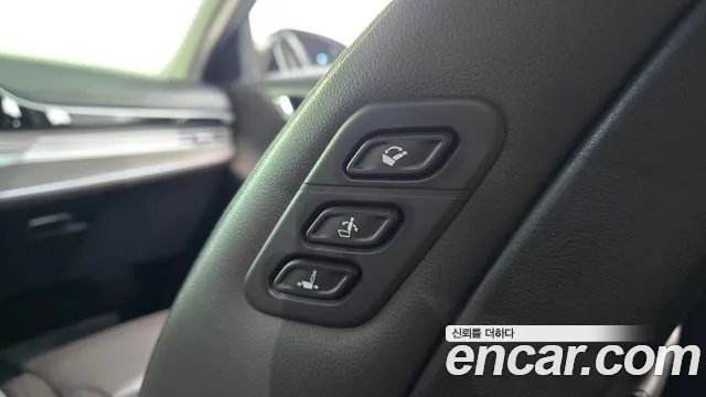 Hyundai Grandeur Новый Grandeur IG 3.0 LPi (Для проката) — Фото автомобиля 29