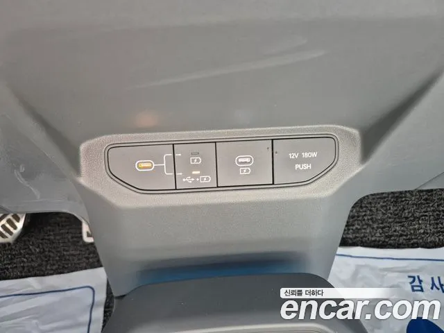 Kia EV3 — Фото автомобиля 18