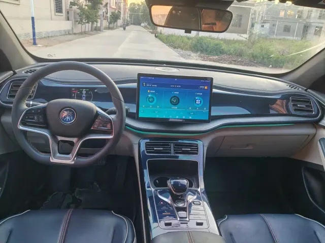 BYD Qin PLUS — Фото автомобиля 5